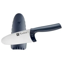 Zwilling Twinny 4" Kid's Chef's Knife Blue (36540-101) 12 Zwilling Twinny 4" Kid's Chef's Knife Blue (36540-101) -Global Store 36540 101 Zwilling Twinny 4 Kids Knife Blue ZW210041 5 25656.1625591573