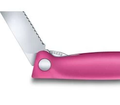 Victorinox Swiss Classic Folding Utility Knife Pink (6.7836.F5B) 9 Victorinox Swiss Classic Folding Utility Knife Pink (6.7836.F5B) -Global Store CUT 6 7836 F5 D2 99365.1605837687