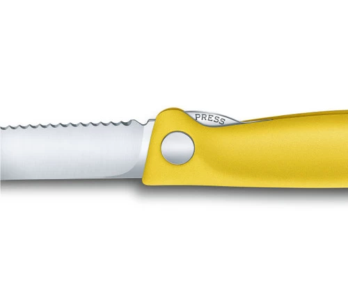 Victorinox Swiss Classic Folding Utility Knife Yellow (6.7836.F8B) 5 Victorinox Swiss Classic Folding Utility Knife Yellow (6.7836.F8B) - Image 3