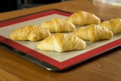 Kussi Non-Stick Silicone Baking Mat (KUSFGMT) -Global Store Kussi Silicone Fiberglass Baking Mat 2 95607.1548272109